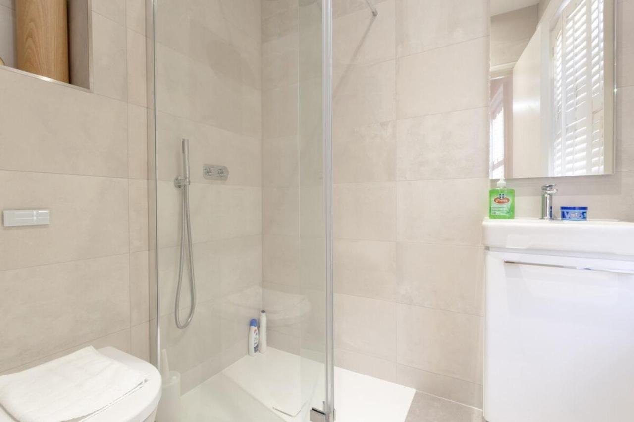Fantastic 2 Bedroom Apartment In Central לונדון מראה חיצוני תמונה